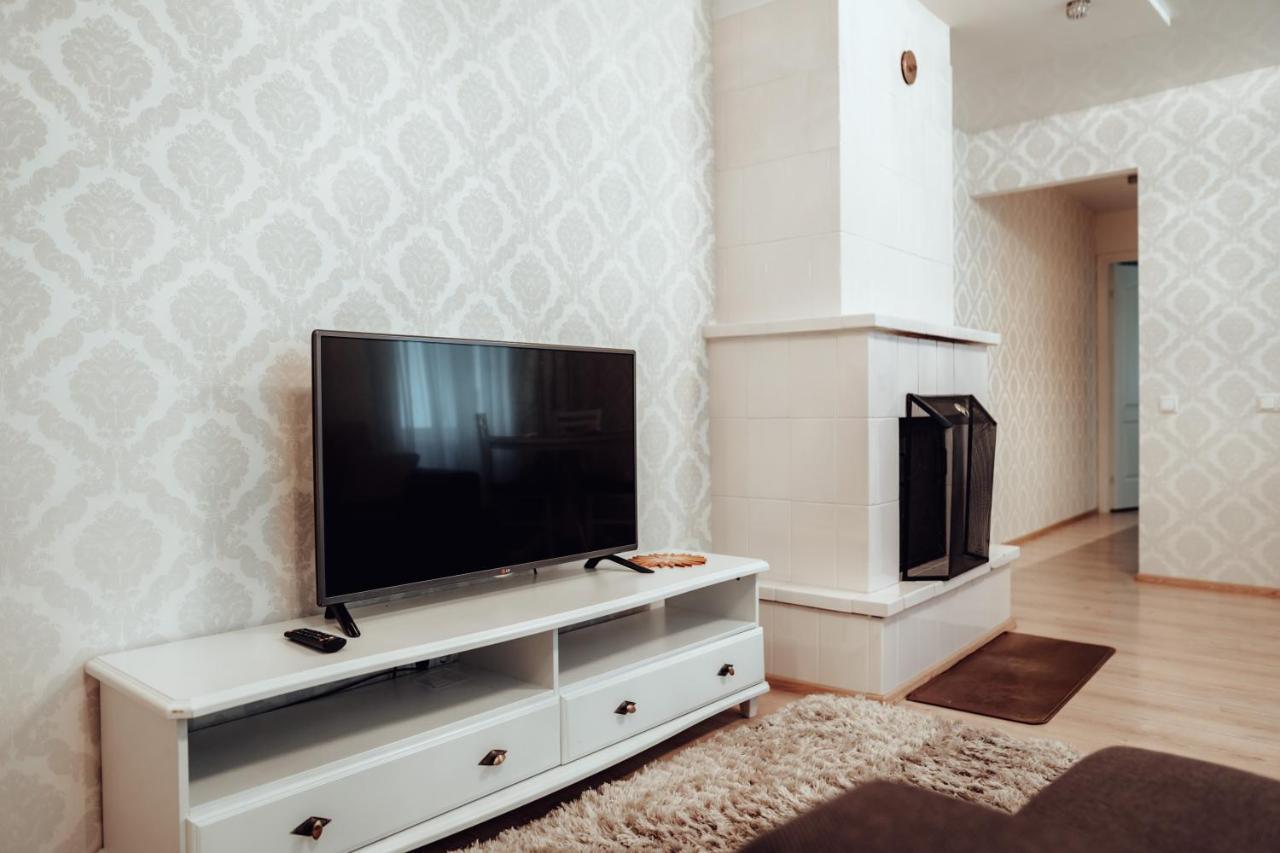 Dream Stay - Spacious 1-Bedroom Apartment In The Old Town Tallin Exterior foto